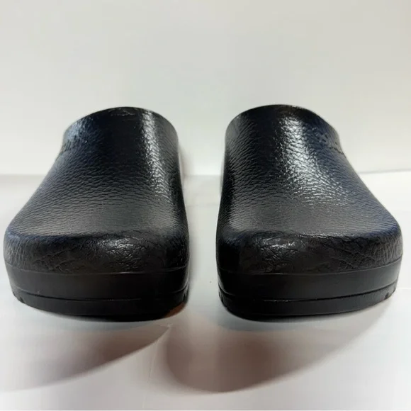 Birkenstock
Super-Birki Birkenstock Clog
Size 37 L6 in Black - Picture 9 of 13